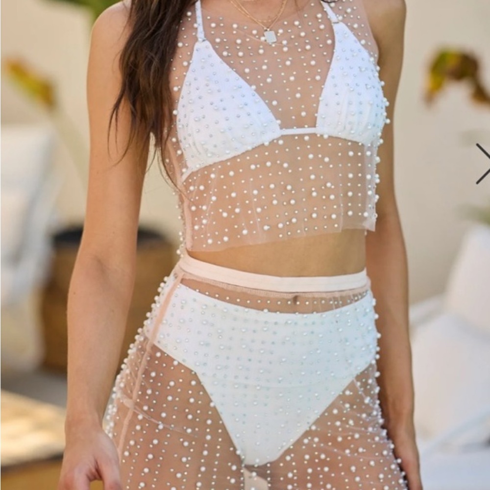 Beach bunny cover up, never worn!